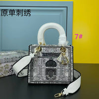 Top quality 16 colors 24*20*11cm handle +wide strap bag 8002# 2022 new